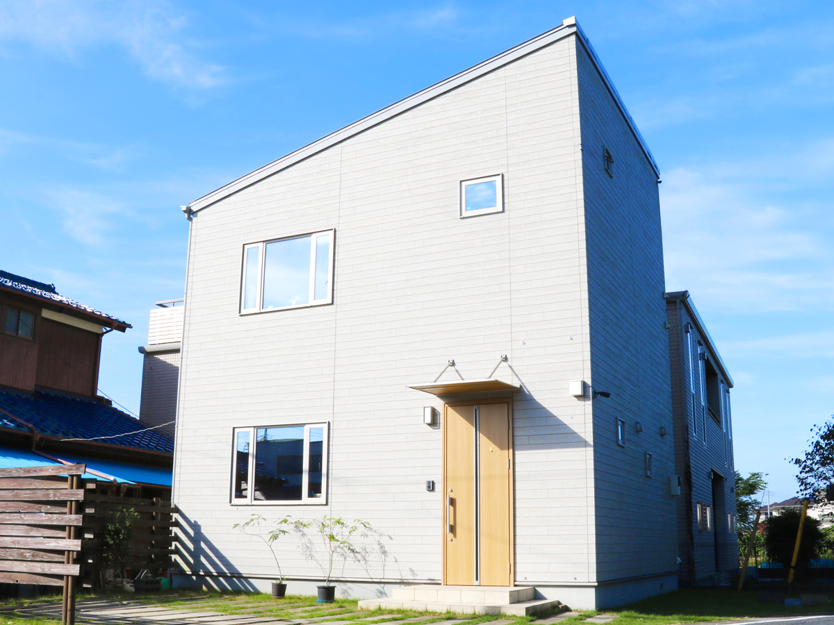 クローバー建築について